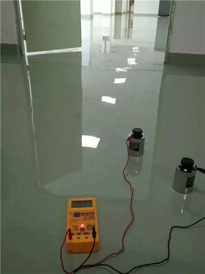 德钦 防静电自流平检测
